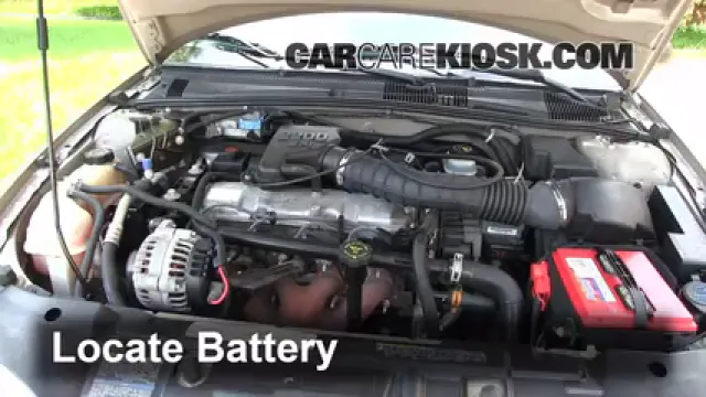 2002 Chevrolet Cavalier 2.2L 4 Cyl. Sedan (4 Door) Batterie Début de saut